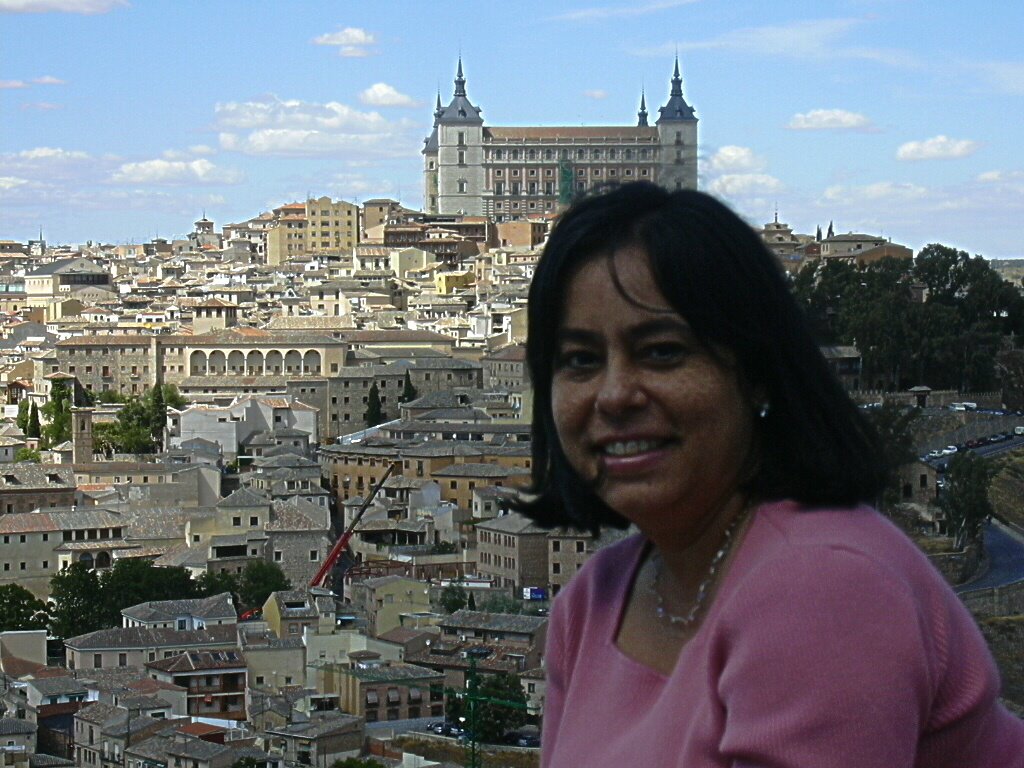 La belleza de Toledo by Oman Oquendo