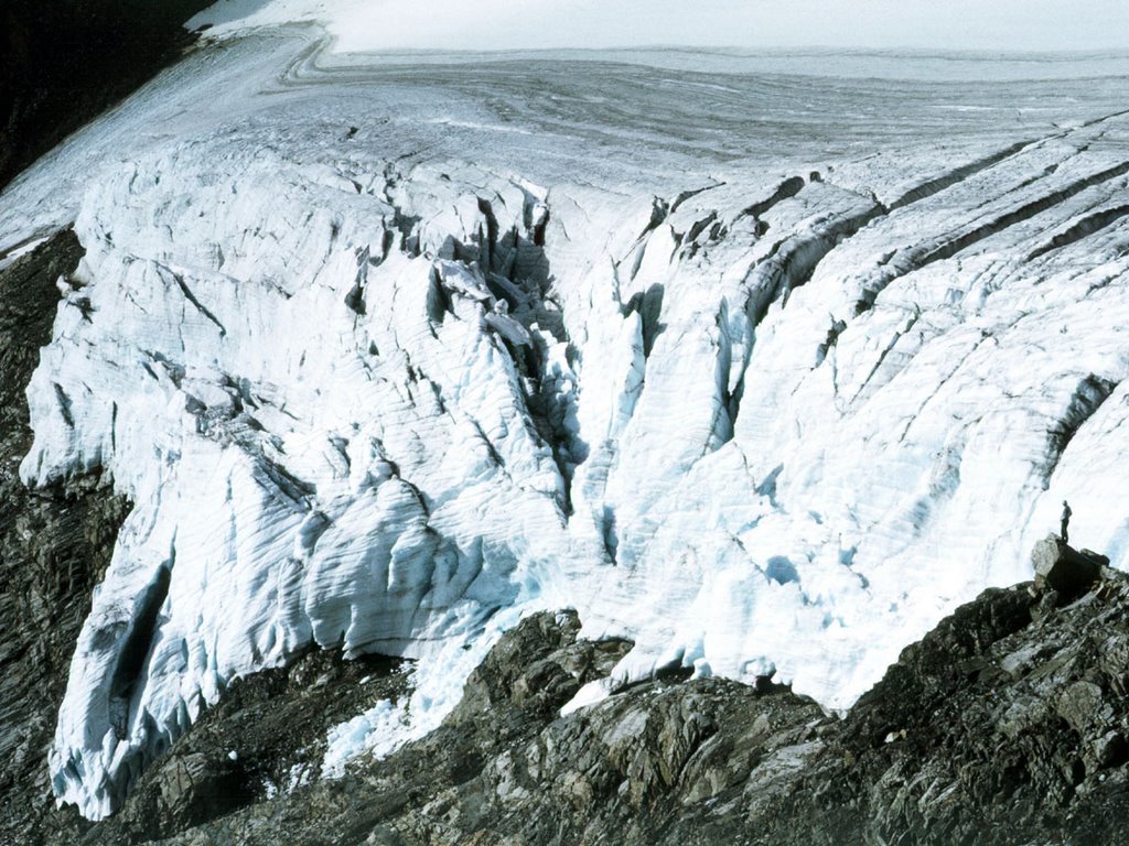 Wedge & Weart, Ole & Armchair Glacier 1972 by Cliff Jennings