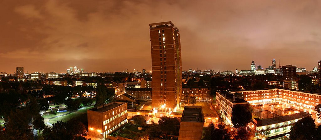 London nights by Jeff Metal