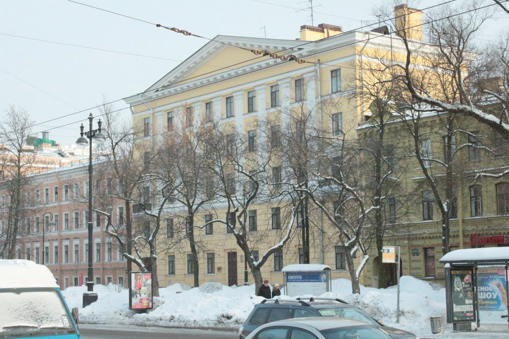 Yellow building by Diggory Venn