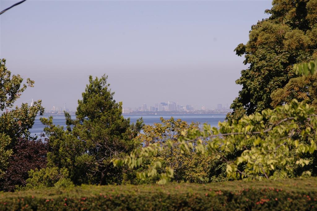 Skyline from Atlantic Highlands by F RIM