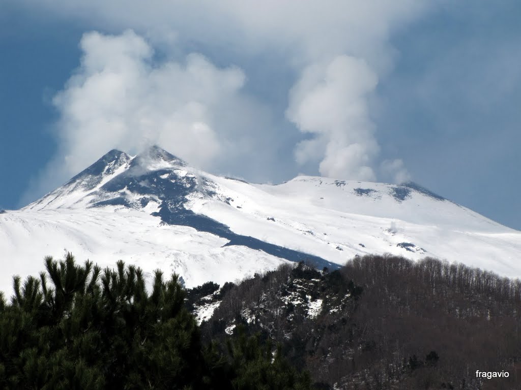 Crateri ETNA, da Zafferana - Feb11 by fragavio