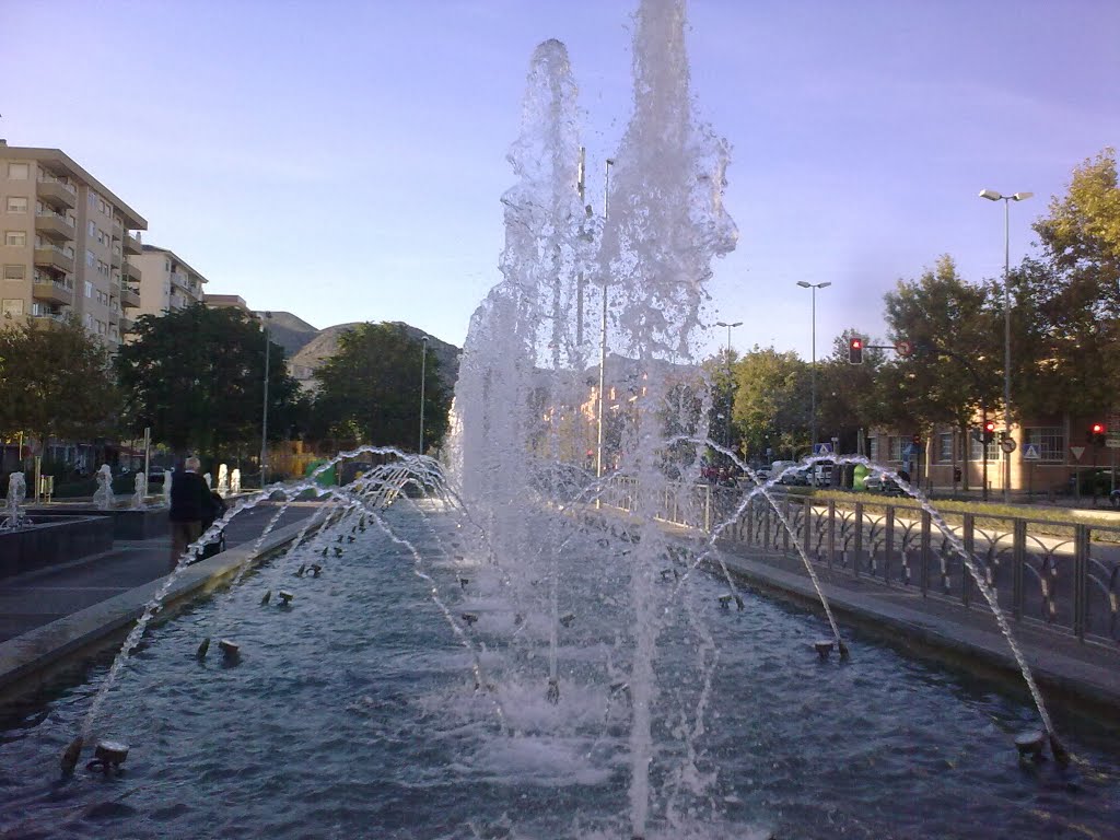 Fuente de la Av. Ronda by jenselkirchen