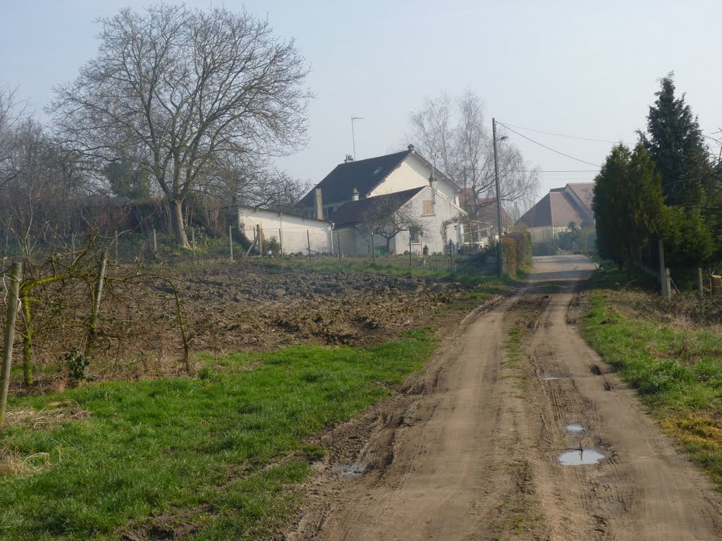 Hameau de soutraine (chemin de la guerre) by armand .fosse