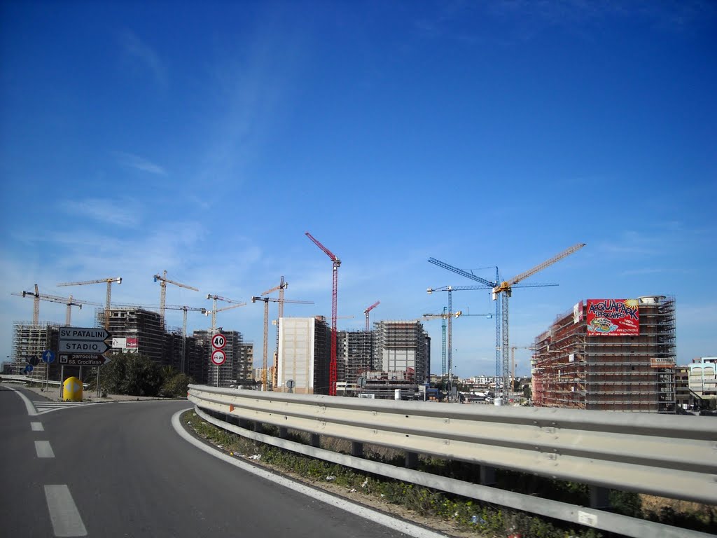 Barletta, panorama della nuova zona 167 dalla S.S.16 bis by Pro Loco Barletta