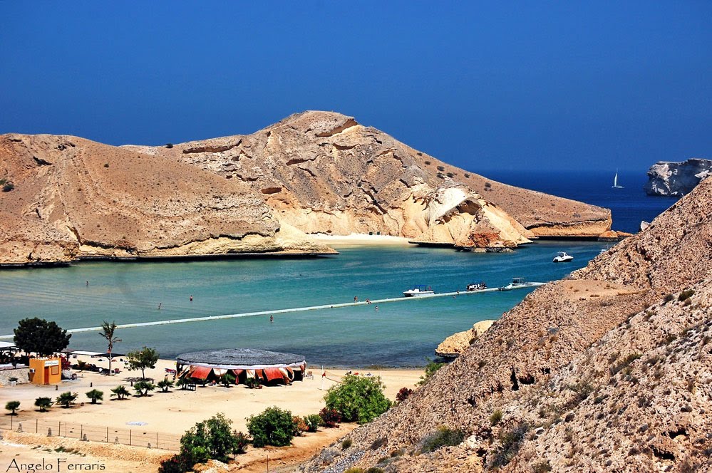 Masqat diving center by Angelo Ferraris