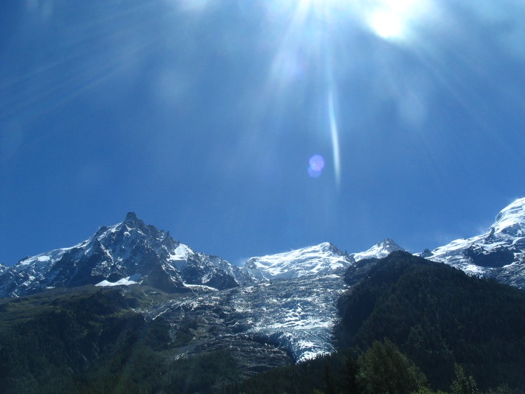 Aiguille du Midi depuis Route Blanche by Paul Myers