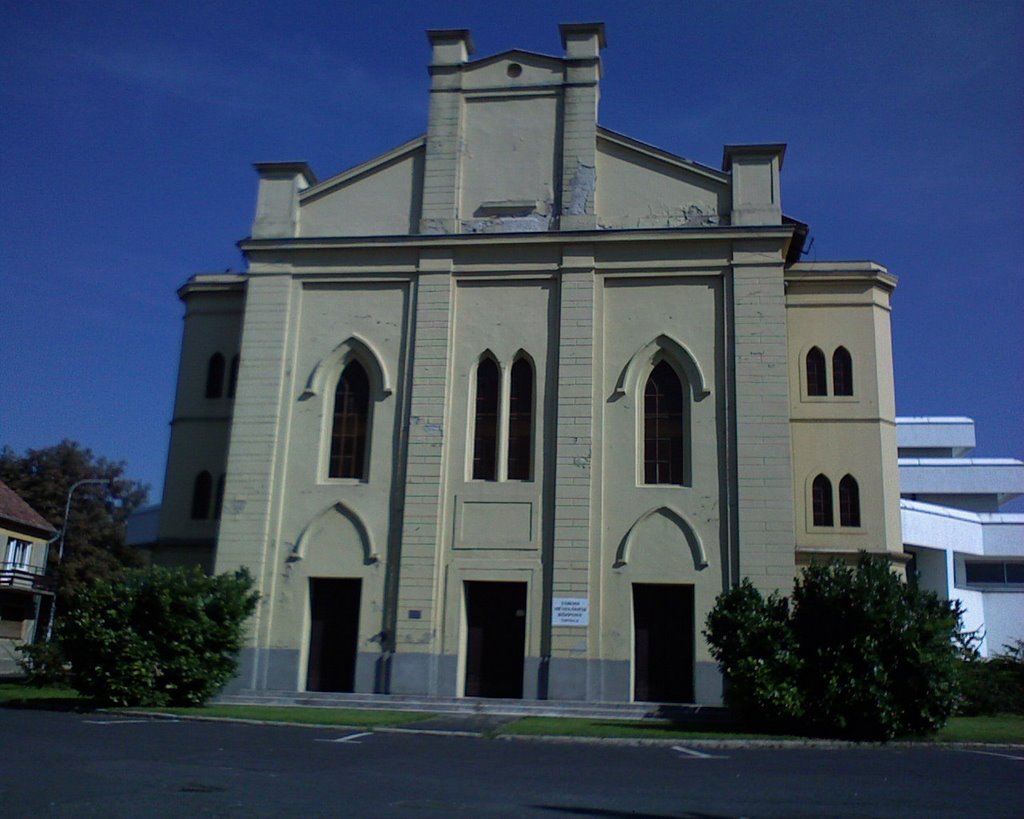 Synagogue by József Tinn