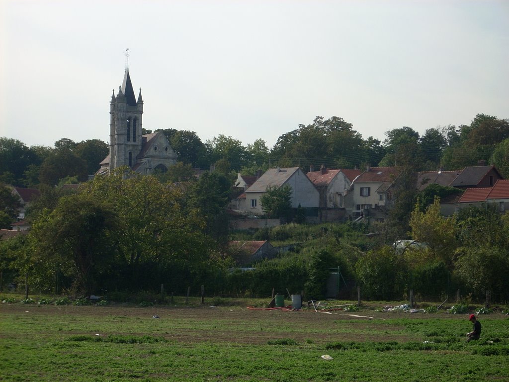 Goussainville - Vieux-Pays vu de loin by © SisAnnick