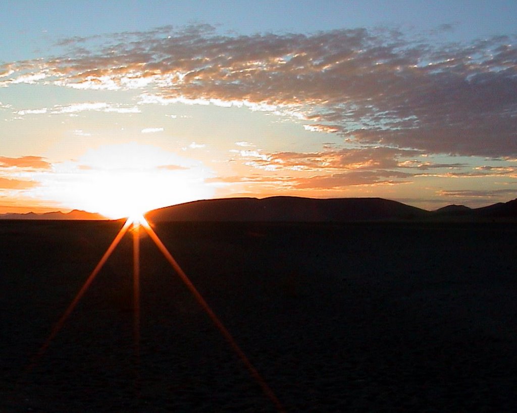 Morning twilight in Soussusvlei Valley NP by Jiri Planicka