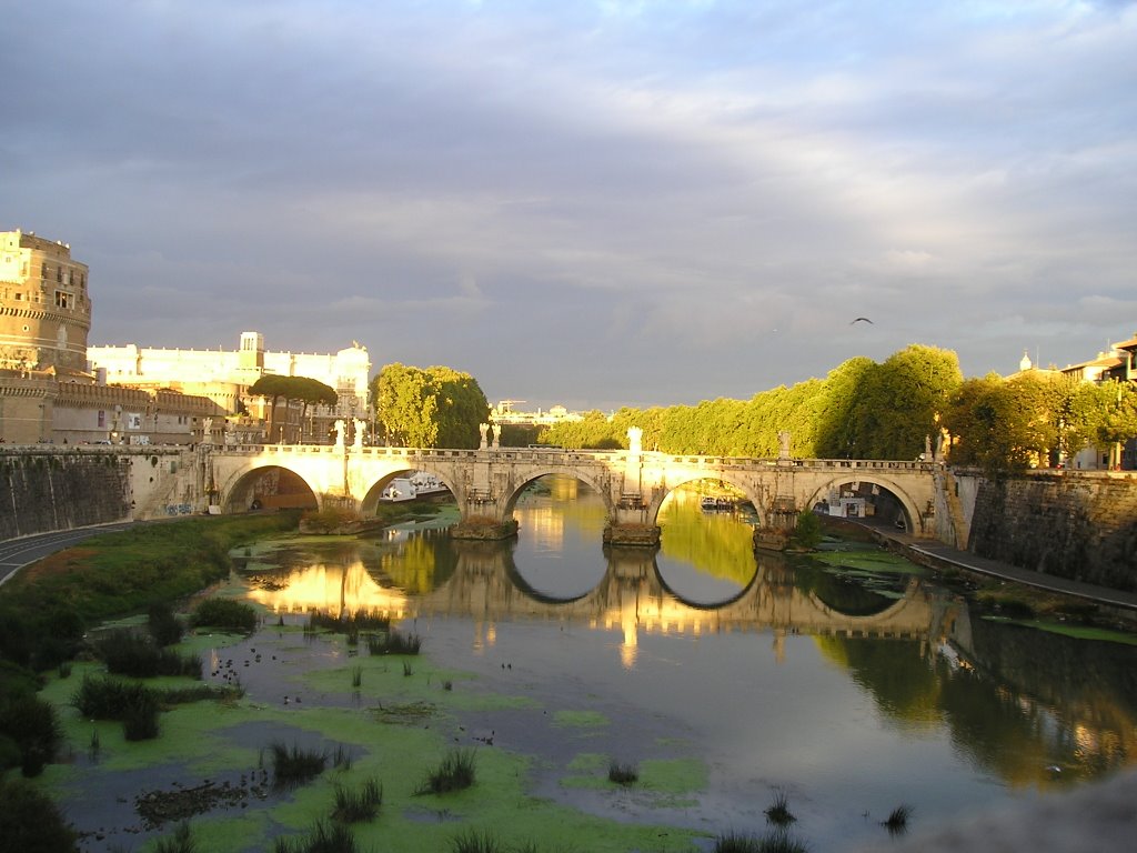 Atardecer en el Tiber by laura bonel