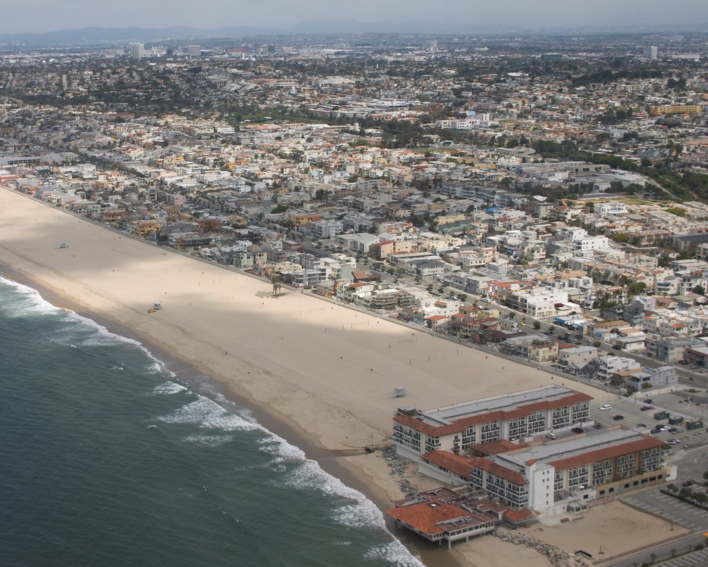 Hermosa Beach, CA by Jeremy Rowntree