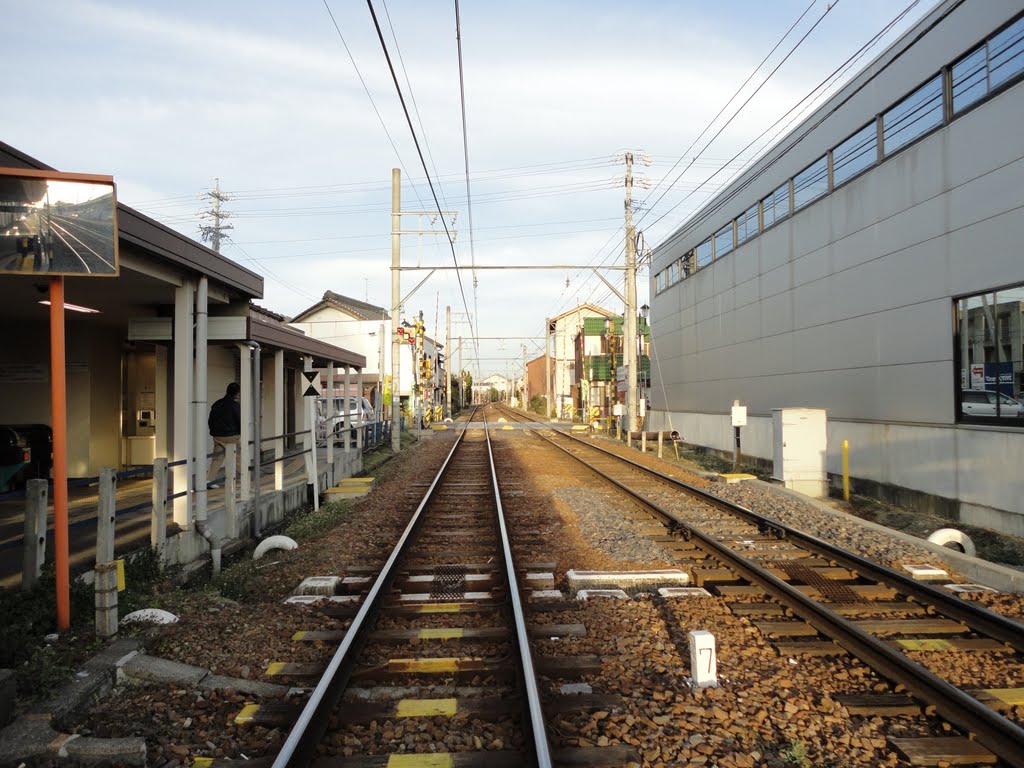 名電各務原駅 by kanesue