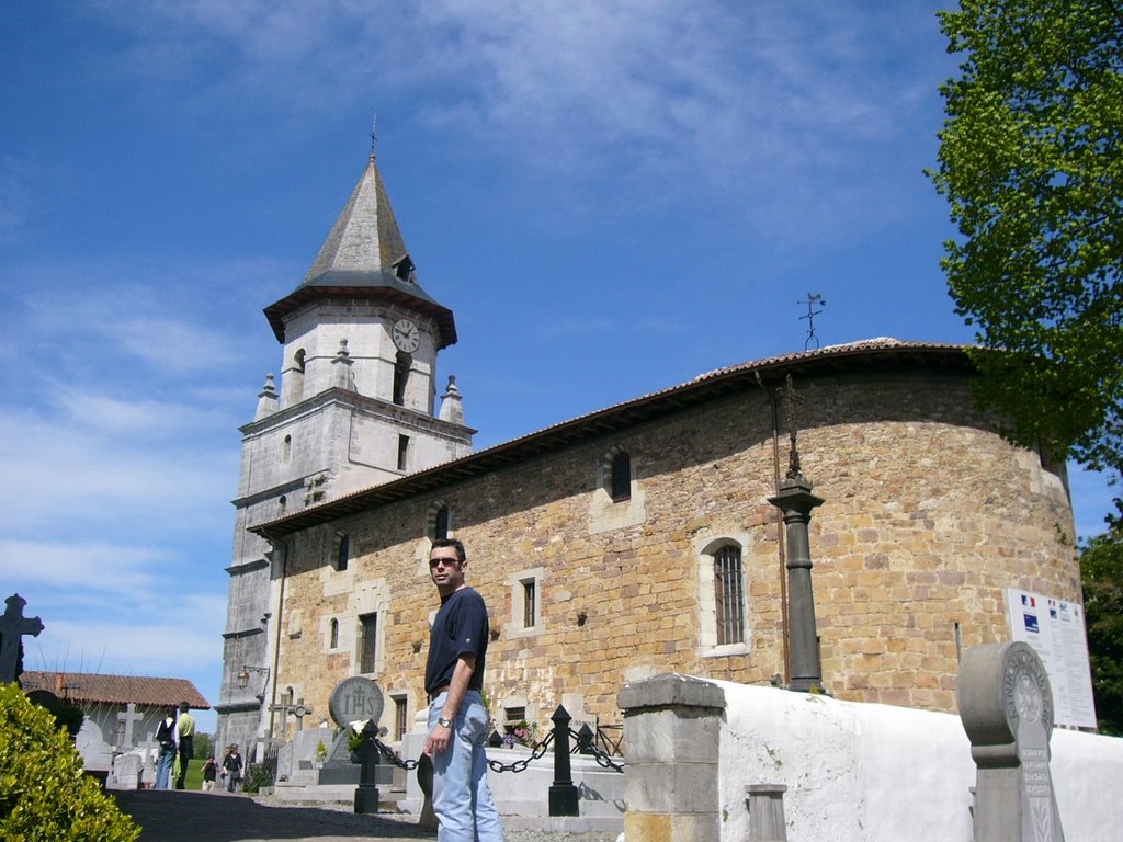 Iglesia de Ainhoa by agaray