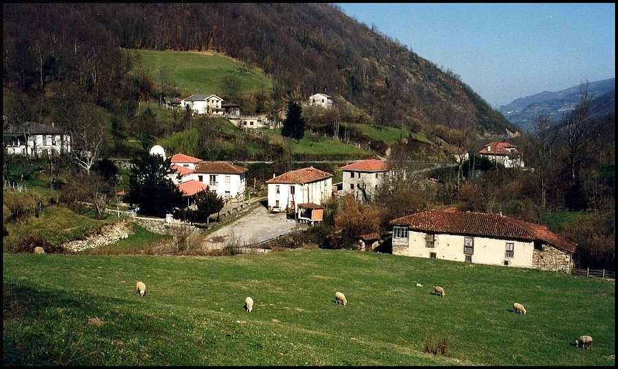 Los Pontones, Valle del Huerna, Lena. by PAÑEDA