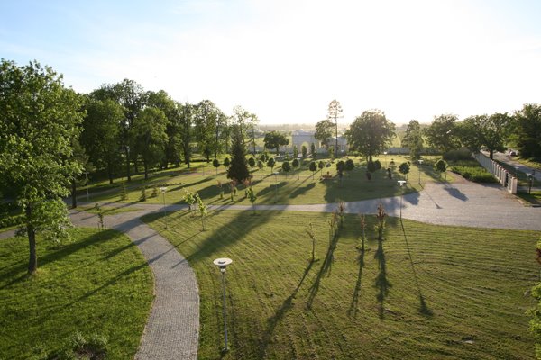 Estonian National Museum at Raadi by ttamm