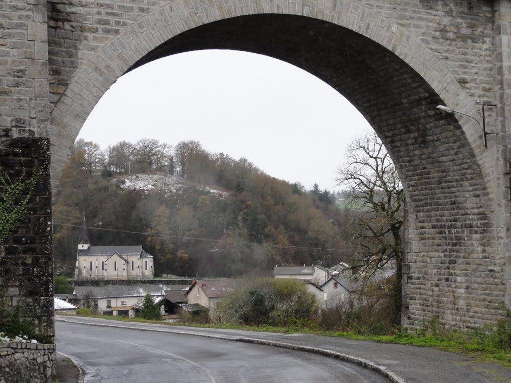 Saint-Leonard de Noblat - Pont de chemin de fer by AAVisser