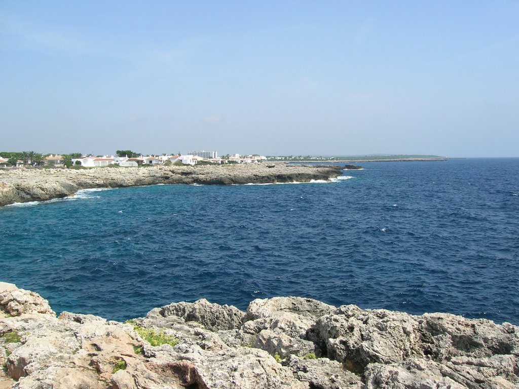 Rocas junto al cabo de Atrutx by efeijoo