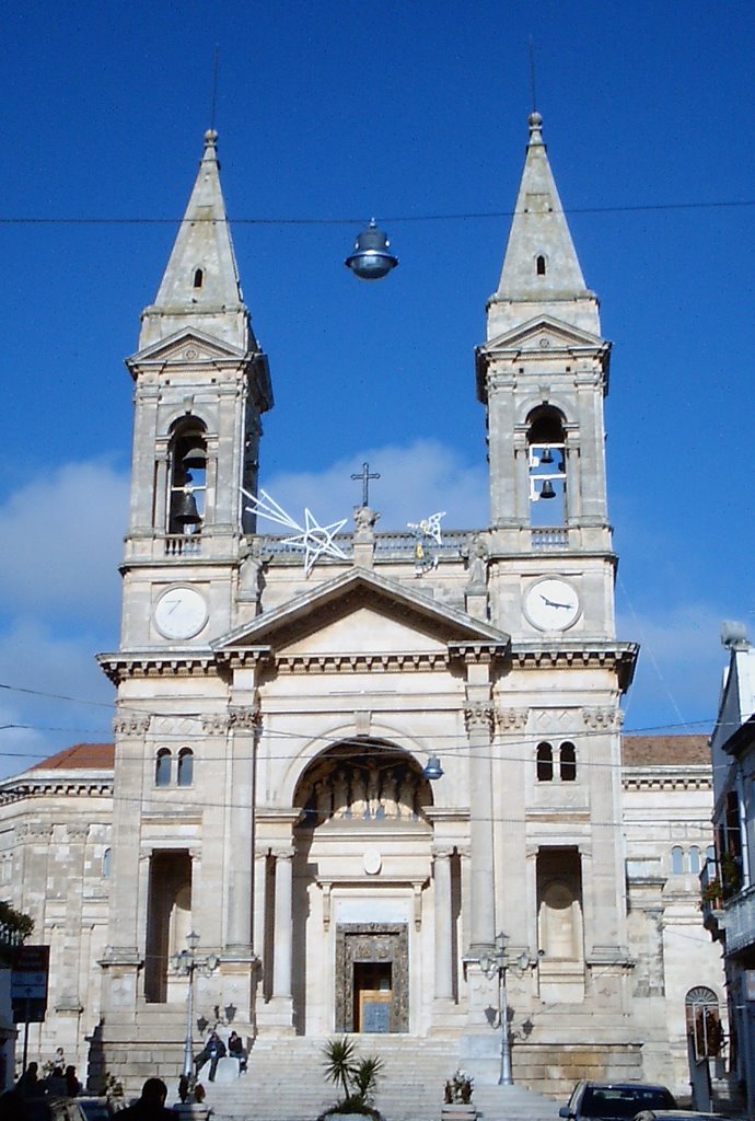 Cattedrale by Lucio Consentino