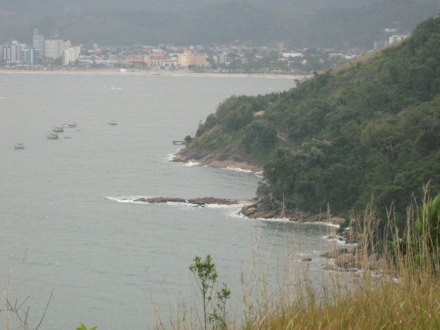 Prainha e Praia da Freira by Eduardo V. Reis