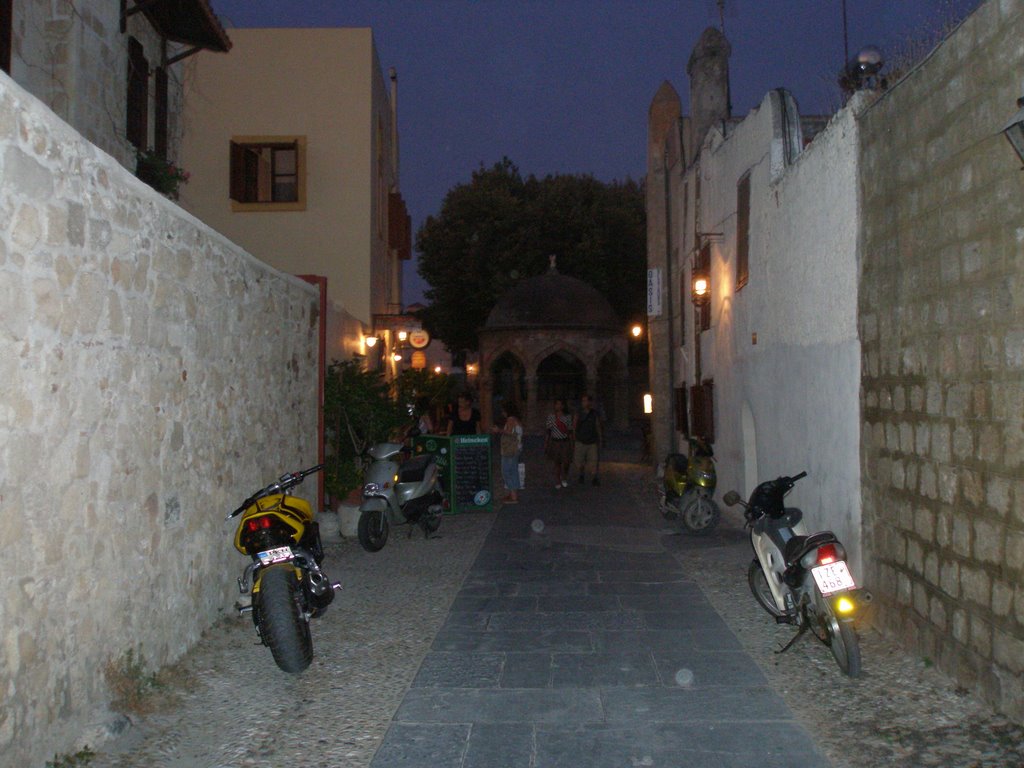 RHODOS PALIA POLI (OLD TOWN) by VAS-LEVAKIS