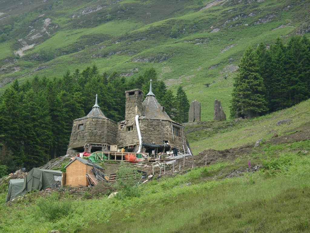 Rubeus Hagrid House in Harry Potter & the Prisoner of Azkaban by Richard Jensen