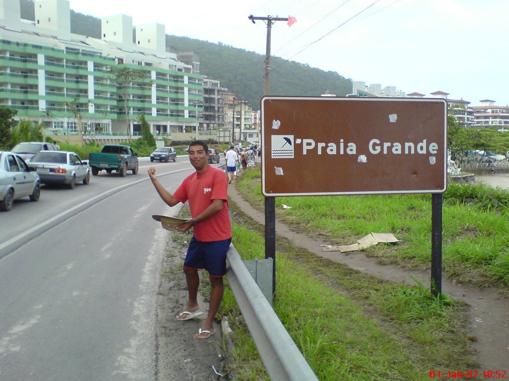 Ubatuba-SP(Praia Grande) by H@minesia