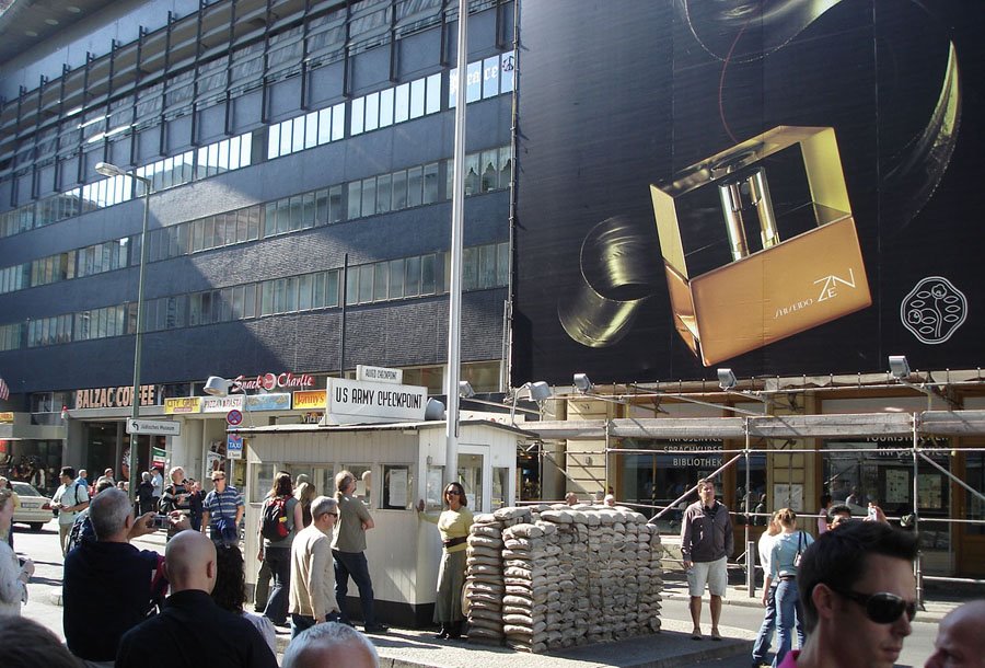 Checkpoint Charlie by AlexK-Ukr