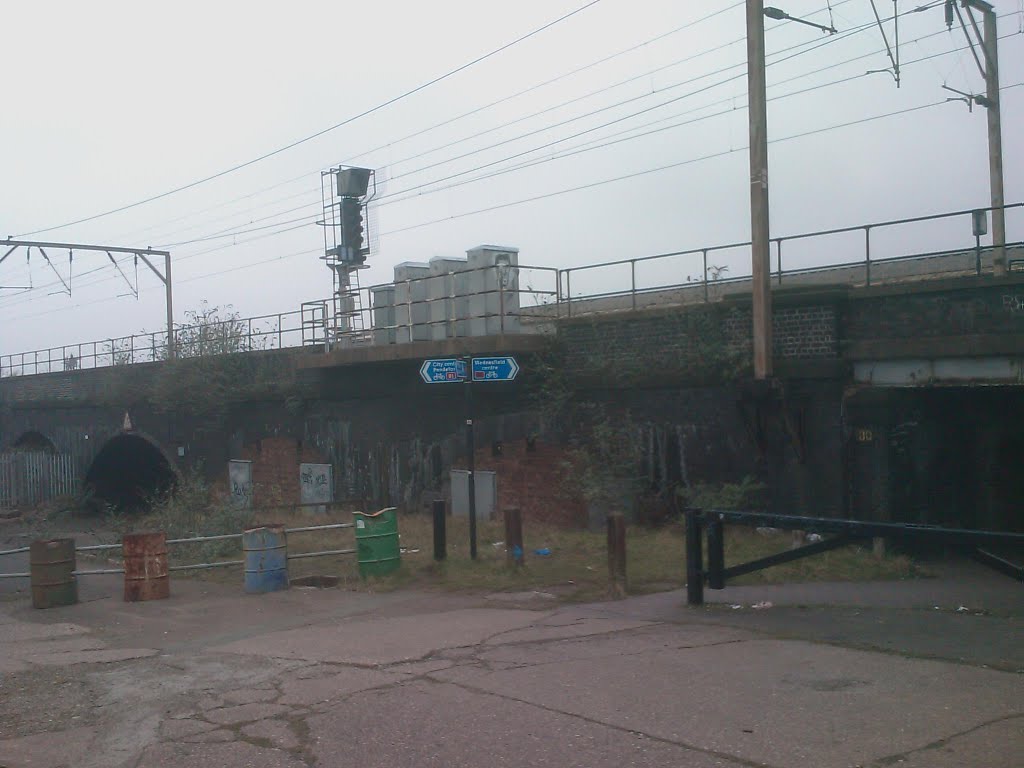 Horsley Fields Junction Birmingham Canal Main Line by quercusia