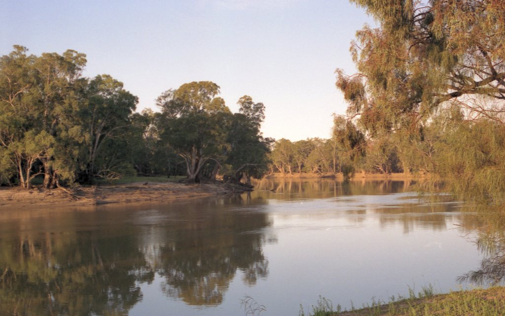 Murray River c1995 by salvosam