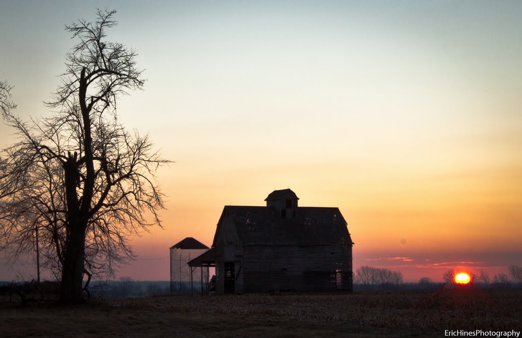 Barn Outside of Valparaiso, Indiana. Sunrise. [Eric Hines] by Eric Hines