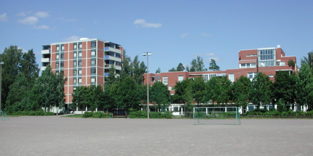 Apartment buildings at Olari by Mikko Heikkinen