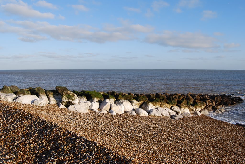 Hythe Beach Rocks by Jeremy Clitheroe