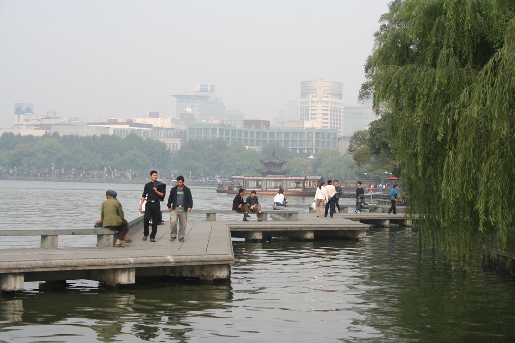 West Lake, Hangzhou by David Yu