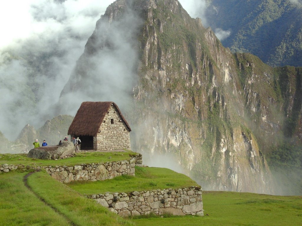 Upper house in Machu Picchu by maucordeiro