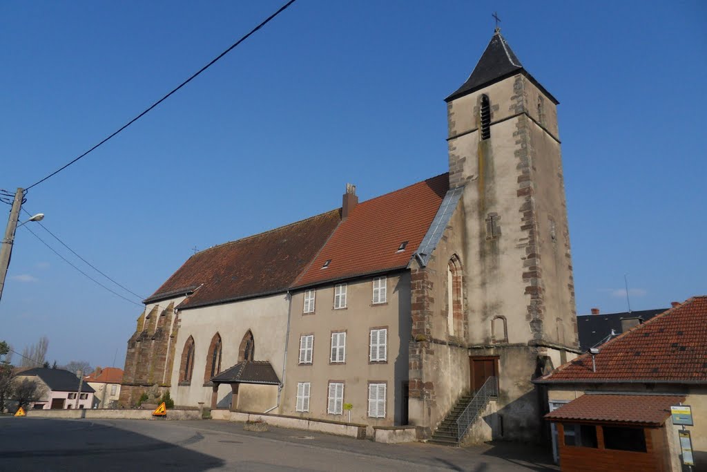 L'église de Saint-Jean-de-Bassel by Fredy Thomas