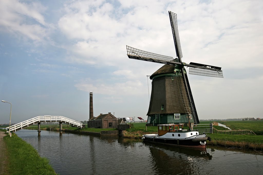 Windmill by Rob.Sieben