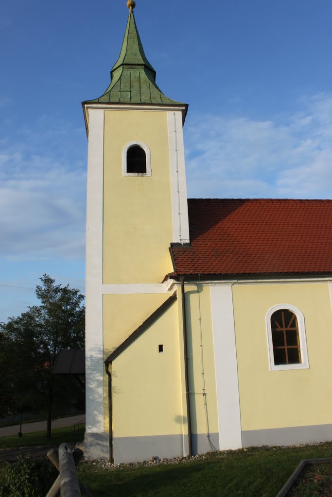 Weinhauerkirche St. Wolfgang und St. Alban in Pillersdorf by albantar