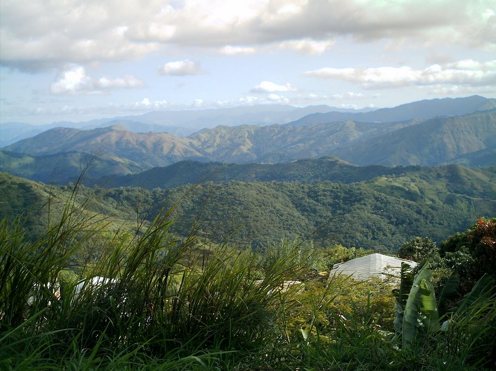 Montañas Panamericana by Vargas Reinaldo