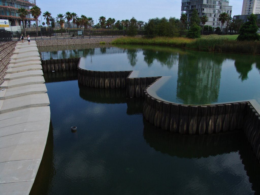 Parque Miralles, Diagonal Mar, Barcelona by Felix Capitaine