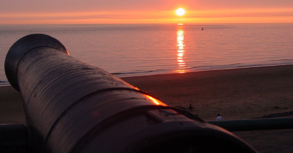 Vlissingen, boulevard, zonsondergang (22-09-2007) by Innocenti