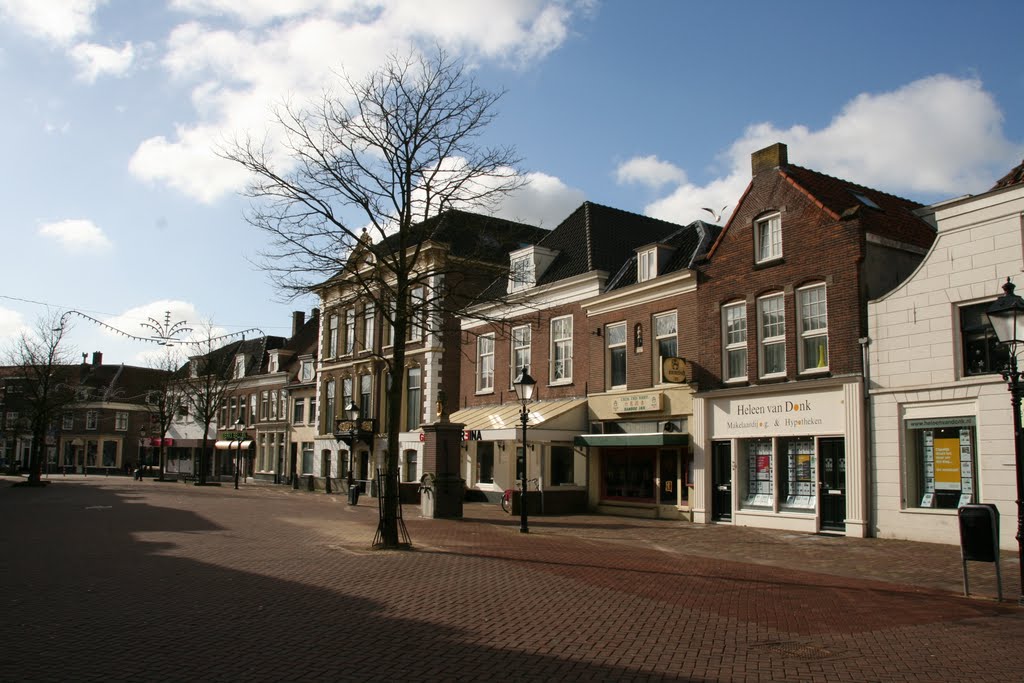 Westzijde van de Varkensmarkt, Culemborg. by Carl030nl