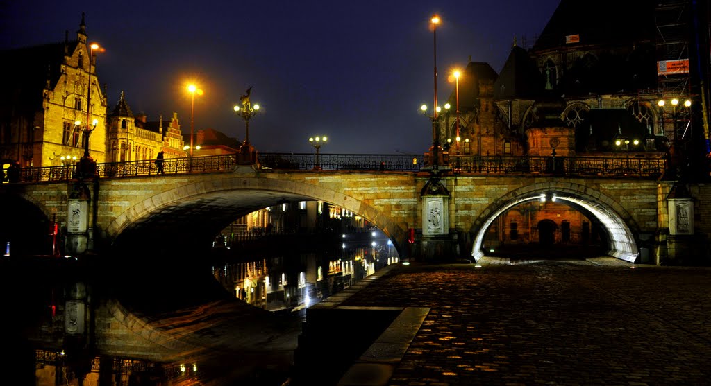 Gent in the night by eddie yacob