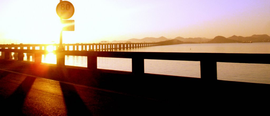 Ponte Rio-Niteroi (Entardecer) by Brunno Alves Moura