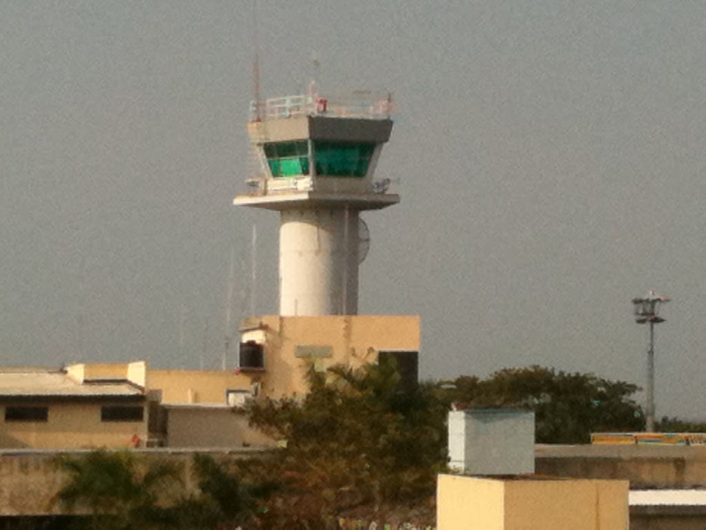 Aeropuerto Rafael Nuñez de Cartagena by jtarra