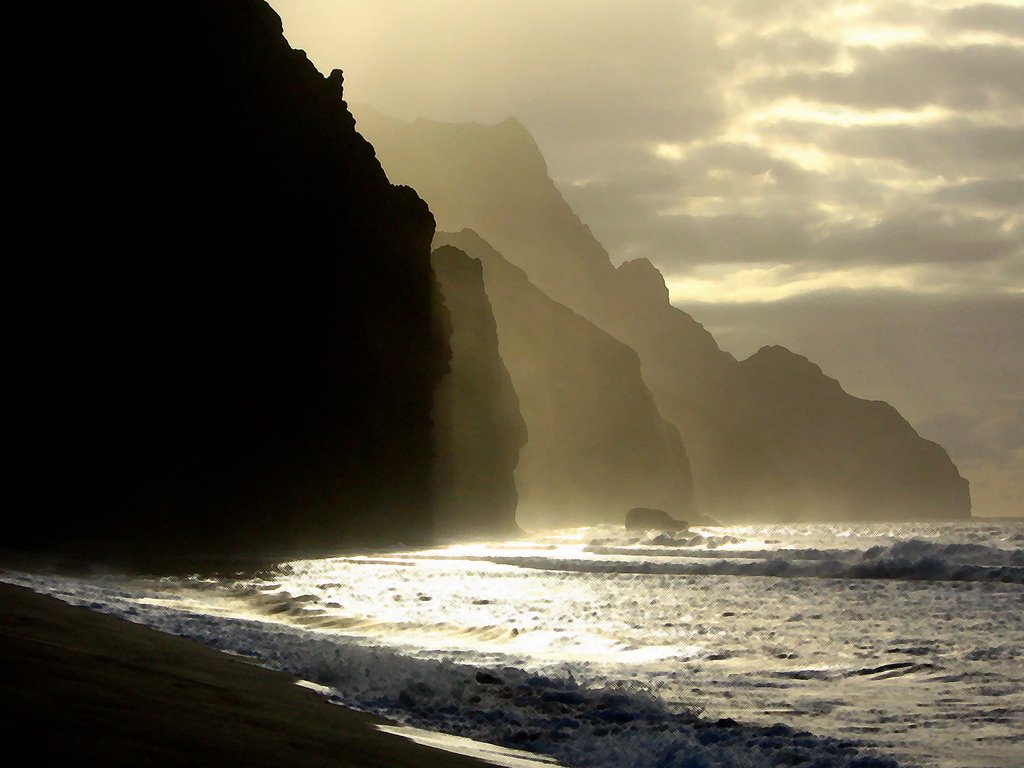 Kalalau sunset ridges by www.sunset-productio…