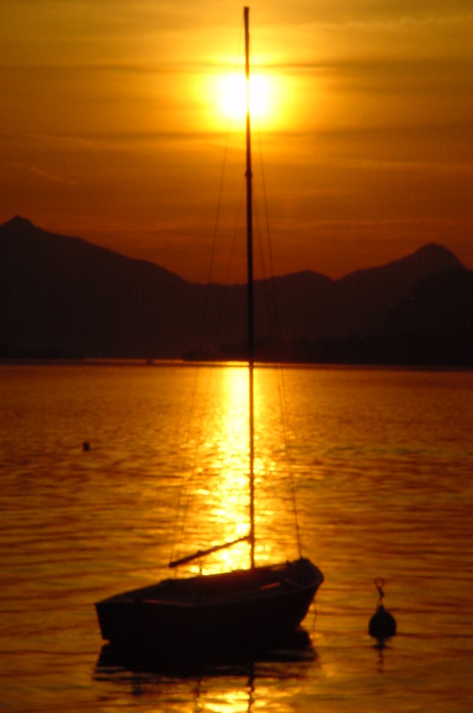 Der Wolfgangsee am Abend by Wolfgang Bantz