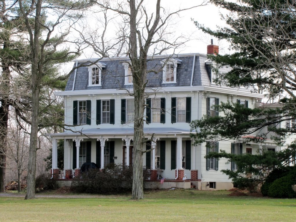 Elmwood Road Historic Residence by Chris Sanfino