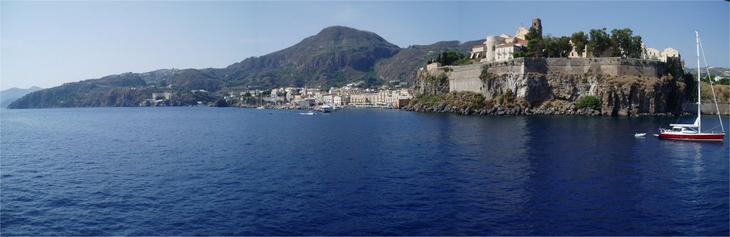 Pan_Lipari1 by jarda machacek