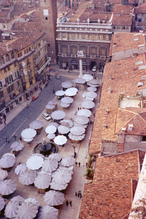 Piazza dele Erbe by keim heim